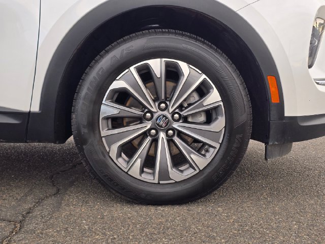 Used 2024 Buick Envision Preferred AWD/4WD image 9
