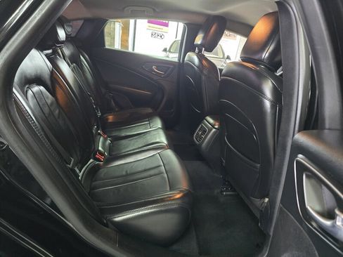 Used 2016 Chrysler 200 C w/ Navigation & Sound Group I image 14