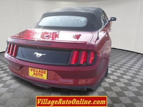 Used 2016 Ford Mustang Premium image 12
