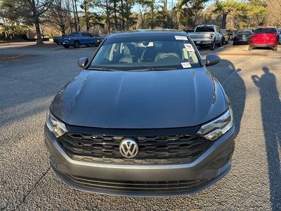 Used 2020 Volkswagen Jetta SE w/ SE Cold Weather Package