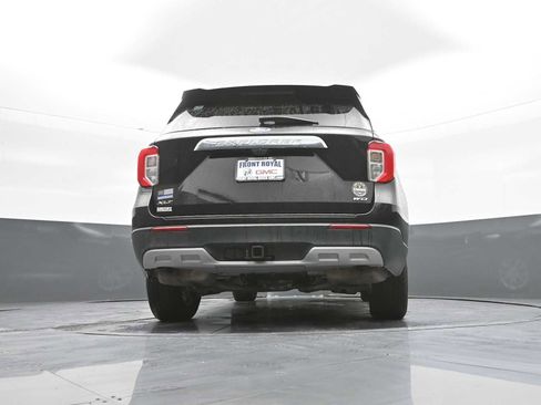 Used 2021 Ford Explorer XLT w/ Equipment Group 202A image 41