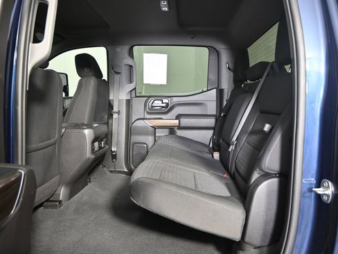 Used 2022 Chevrolet Silverado 1500 RST AWD/4WD image 17