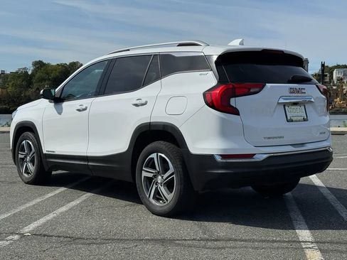 Used 2020 GMC Terrain SLT image 4