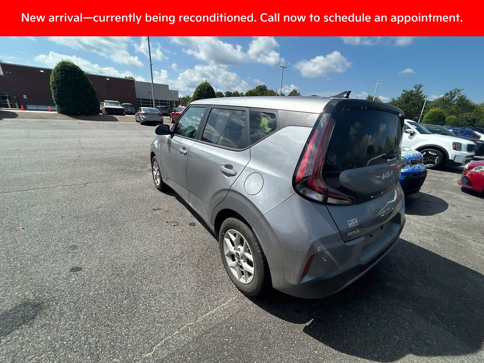 Certified 2025 Kia Soul LX w/ LX Technology Package FWD image 7