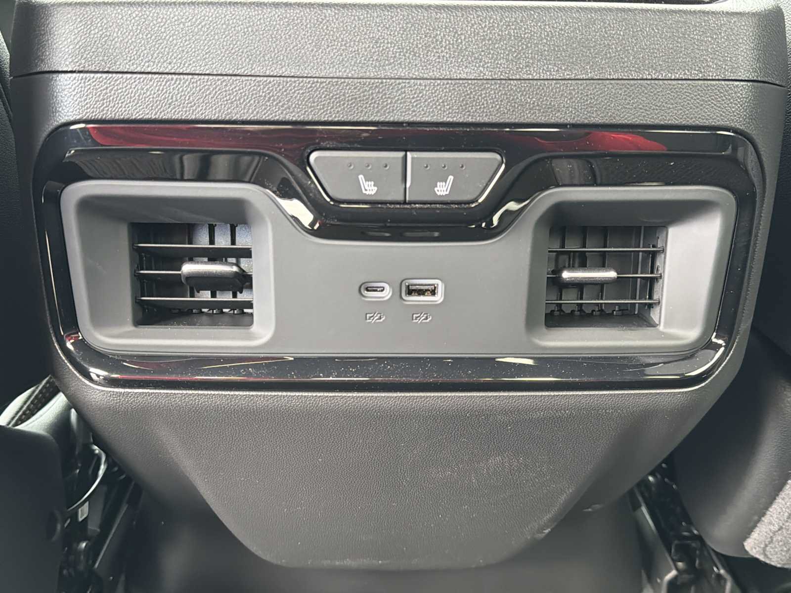 New 2026 GMC Sierra 1500 AT4 w/ AT4 Premium Package AWD/4WD image 21
