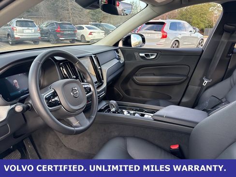 Certified 2025 Volvo XC60 B5 Plus image 17