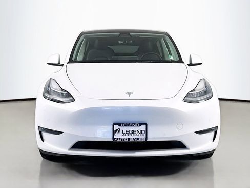 Used 2022 Tesla Model Y Long Range image 2
