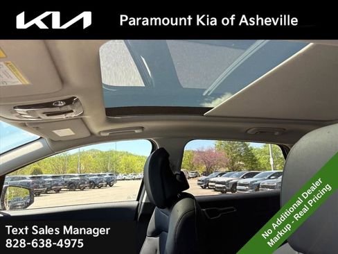 New 2026 Kia Sportage EX AWD/4WD image 13