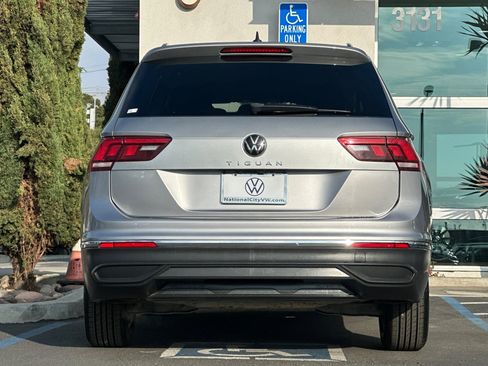 Used 2022 Volkswagen Tiguan S image 6