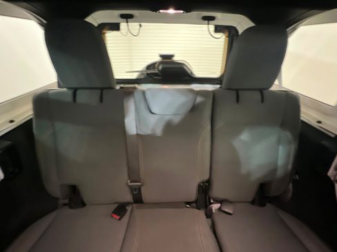 Certified 2024 Jeep Wrangler Sport S image 25