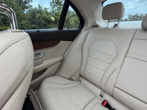 Used 2015 Mercedes-Benz C 300 4MATIC Sedan image 13