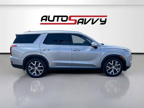 Used 2022 Hyundai Palisade SEL w/ 8P Bench Seat Package image 8