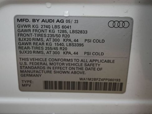 Used 2023 Audi Q4 e-tron Prestige AWD/4WD image 40