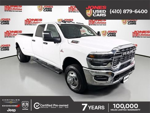 Used 2026 RAM 3500 Tradesman AWD/4WD image 1