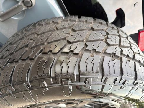 Used 2014 Jeep Wrangler Unlimited Sport w/ Quick Order Package 24S AWD/4WD image 32