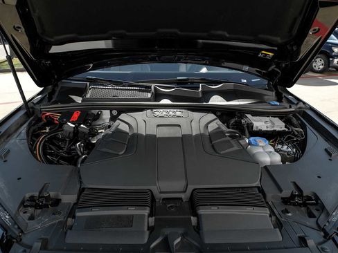 Used 2017 Audi Q7 3.0T Prestige image 51