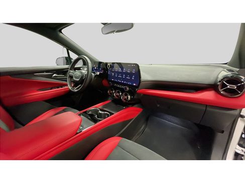 Used 2024 Chevrolet Blazer EV RS AWD/4WD image 17