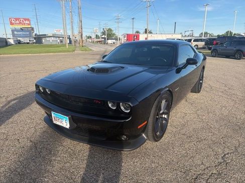 Used 2021 Dodge Challenger R/T w/ Plus Package RWD image 3