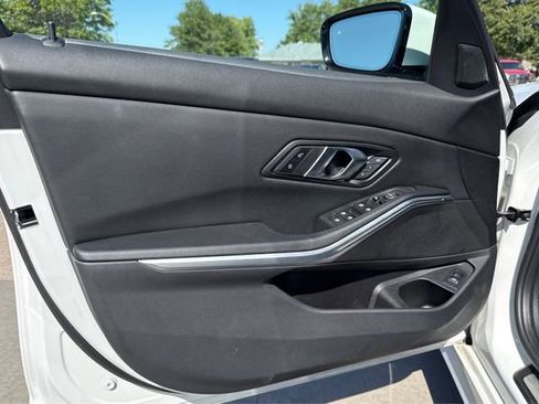 Used 2024 BMW 330i Sedan image 20