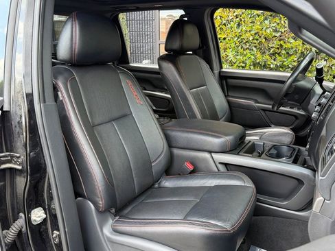 Used 2020 Nissan Titan PRO-4X w/ Pro-4x Convenience Package image 35