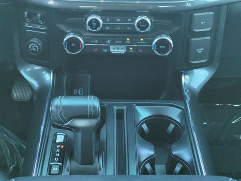 Used 2022 Ford F150 XLT w/ Equipment Group 302A High RWD image 18