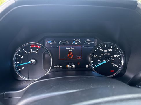 Used 2020 Ford F250 Lariat w/ Chrome Package image 26