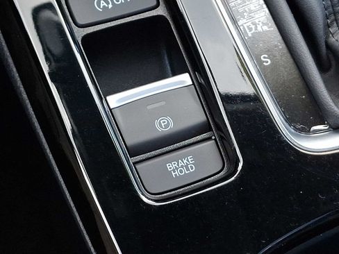 Certified 2026 Acura Integra FWD image 29