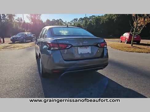 Used 2025 Nissan Versa S w/ Trunk Package image 27