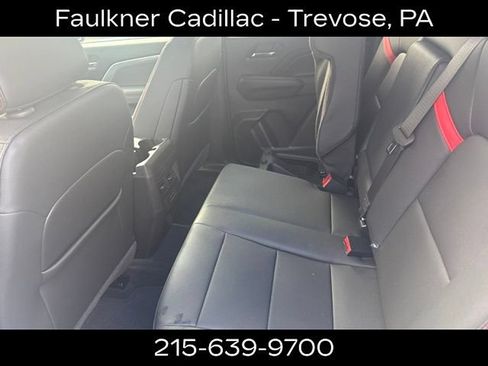 Used 2025 Chevrolet Colorado Z71 w/ Z71 Convenience Package 2 AWD/4WD image 15