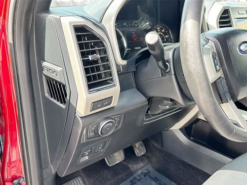 Used 2018 Ford F150 Lariat AWD/4WD image 10