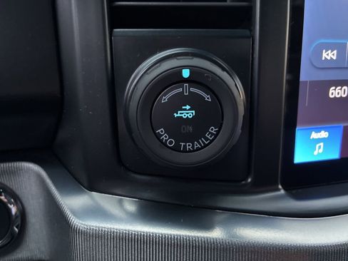 Used 2025 Ford F350 Platinum image 26