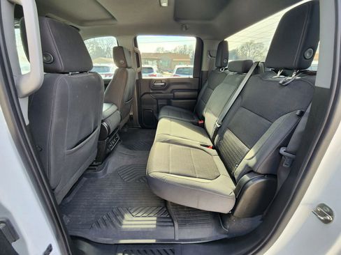 Used 2023 Chevrolet Silverado 2500 LT w/ Convenience Package image 16