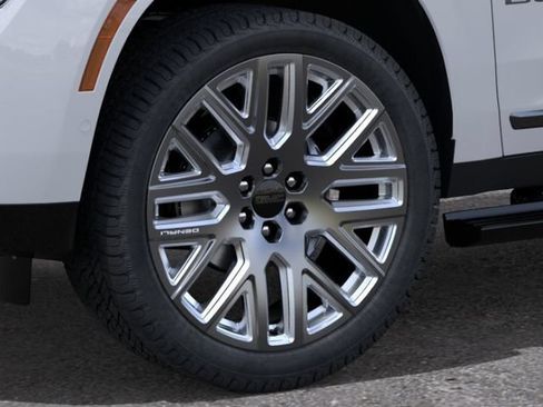 New 2026 GMC Yukon Denali Ultimate AWD/4WD image 9