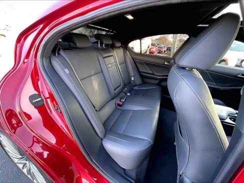 Used 2022 Lexus IS 300 w/ Premium Package image 28