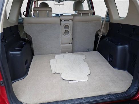 Used 2010 Toyota RAV4 Limited AWD/4WD image 8