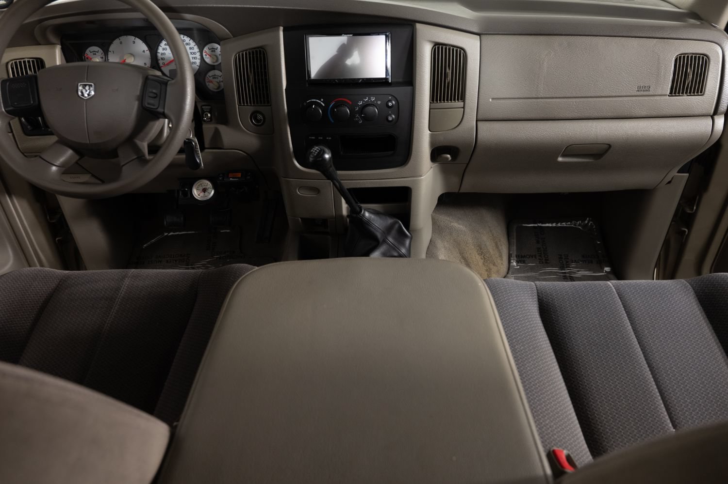 Used 2004 Dodge Ram 2500 Truck SLT w/ Trailer Tow Group AWD/4WD image 35