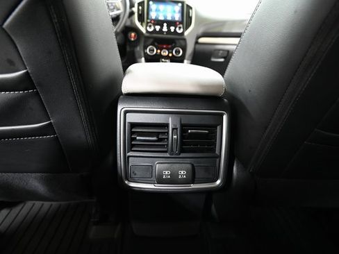 Used 2022 Subaru Forester Limited w/ Popular Package #3 image 31