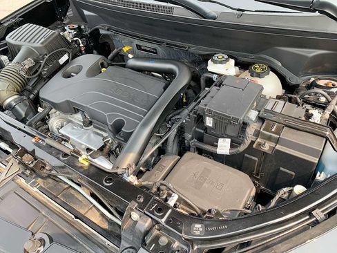 Certified 2023 Chevrolet Equinox Premier AWD/4WD image 29