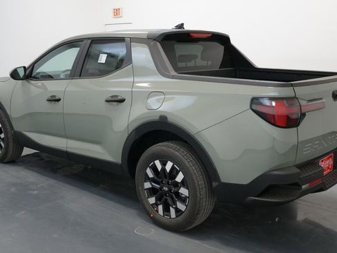 New 2025 Hyundai Santa Cruz SE image 6