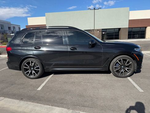 Used 2019 BMW X7 xDrive50i w/ M Sport Package image 5