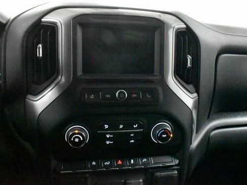 Used 2022 Chevrolet Silverado 1500 Custom w/ Safety Confidence Package image 20