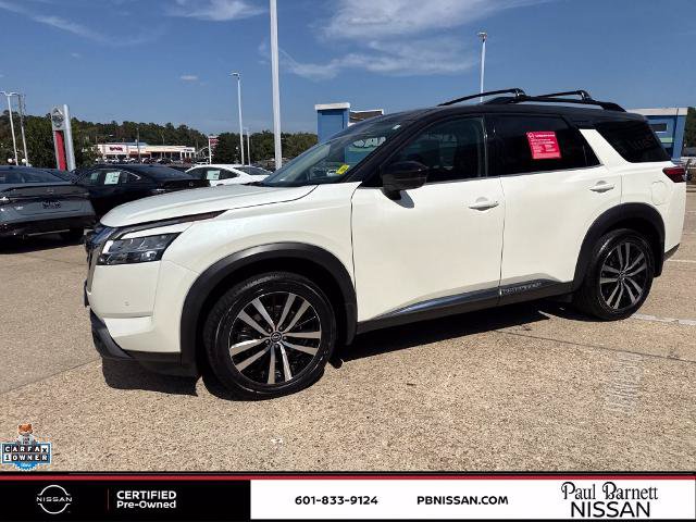 Certified 2024 Nissan Pathfinder Platinum w/ Cargo Package FWD image 20