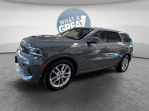 Used 2022 Dodge Durango R/T w/ Trailer Tow Group IV image 8