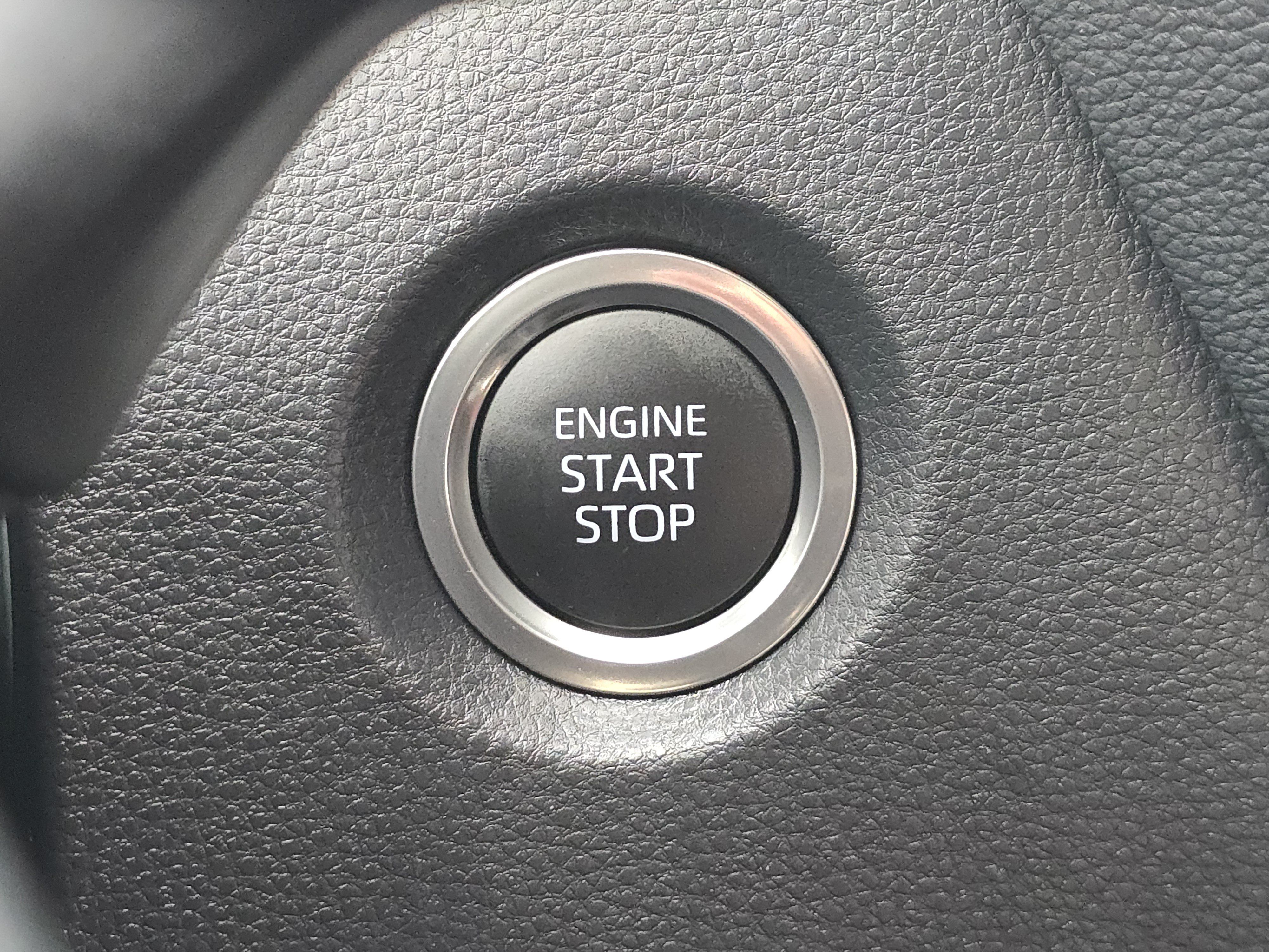 Used 2026 Toyota Corolla SE FWD image 12