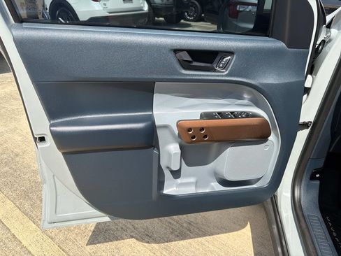 Used 2023 Ford Maverick Lariat FWD image 22