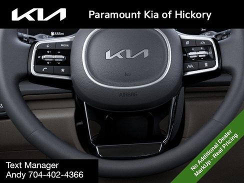 New 2026 Kia Carnival SX FWD image 22