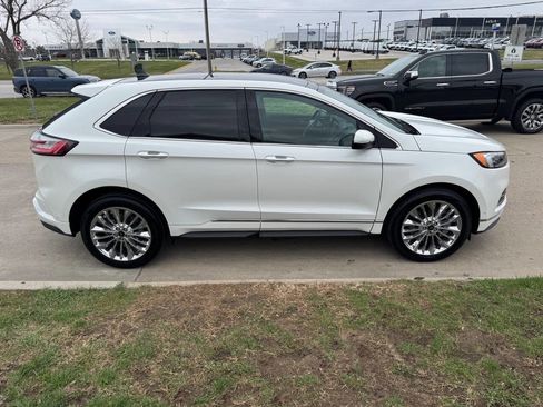 Used 2024 Ford Edge Titanium w/ Titanium Elite Package image 6