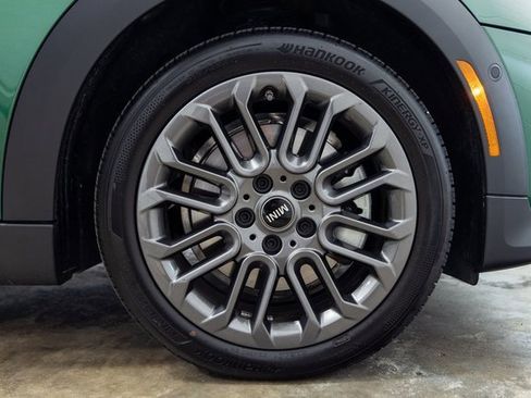 Certified 2025 MINI Cooper S image 29