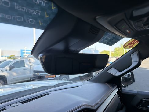 Used 2024 GMC Sierra 1500 AT4 w/ Technology Package image 26