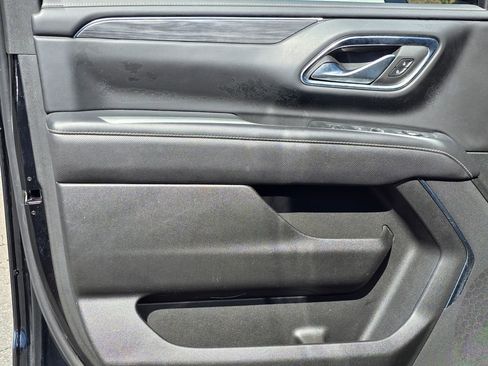 Certified 2023 GMC Yukon XL SLT image 45